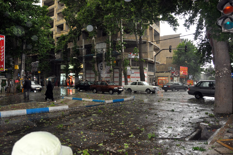 تگرگ در شهریار