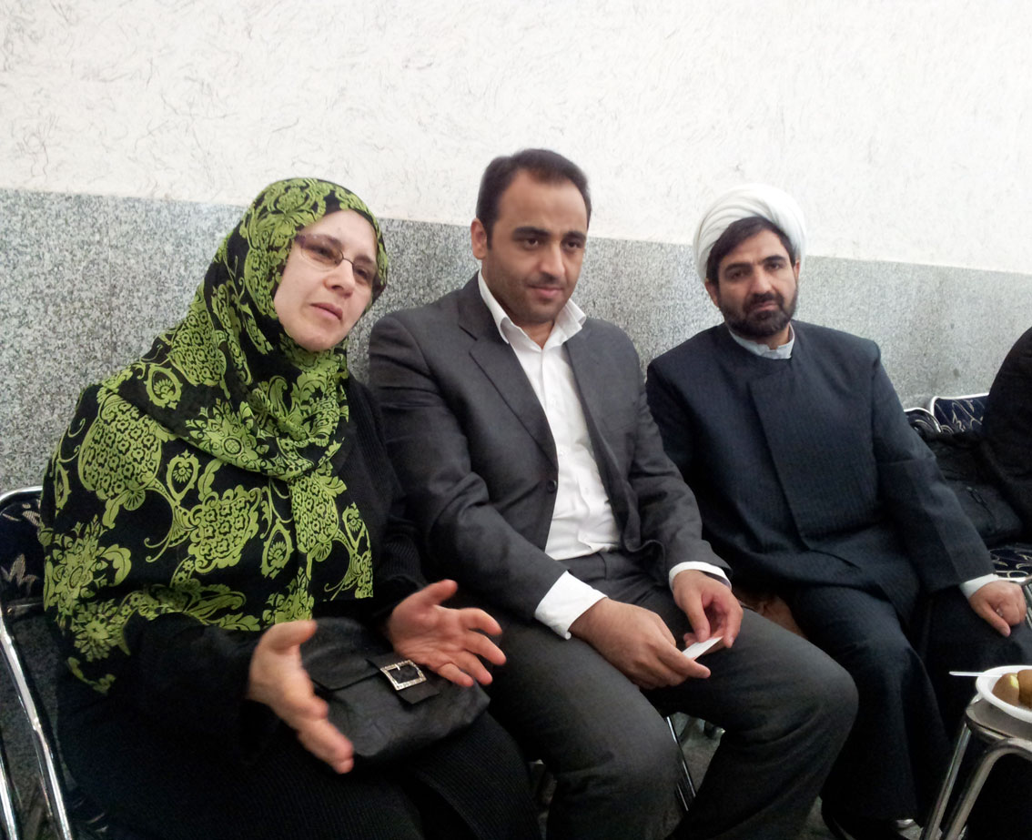 خانم هدی کایا بانوی مبارز کشور ترکیه در حاشیه همایش رسالت جهانی اسلام در دیدار با مهندس وحید کاظم زاده دبیر کمیسیون حقوق بشراسلامی در شمالغرب کشور