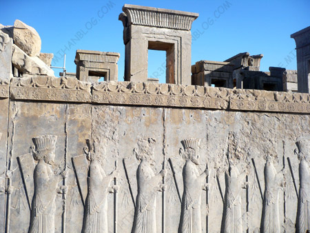 کاخ تچر ، کاخ اختصاصی داریوش هخامنشی