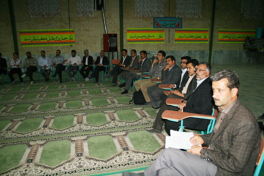 http://s3.picofile.com/file/7396791177/5.jpg