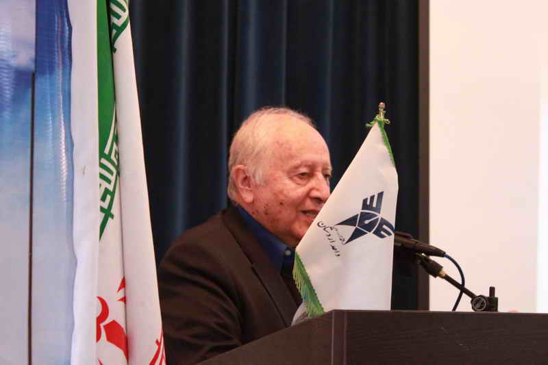 پروفسور ایرج اعتصام