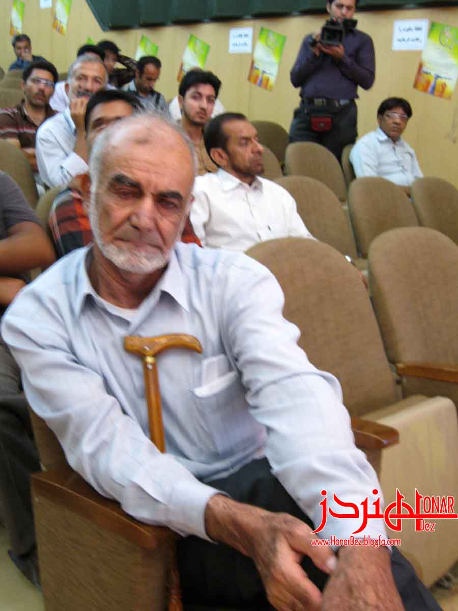 عکس: پوپک - (استاد عبداللهی- دومین همایش شعر مقاوت وپایداری دزفول) /هنردز/