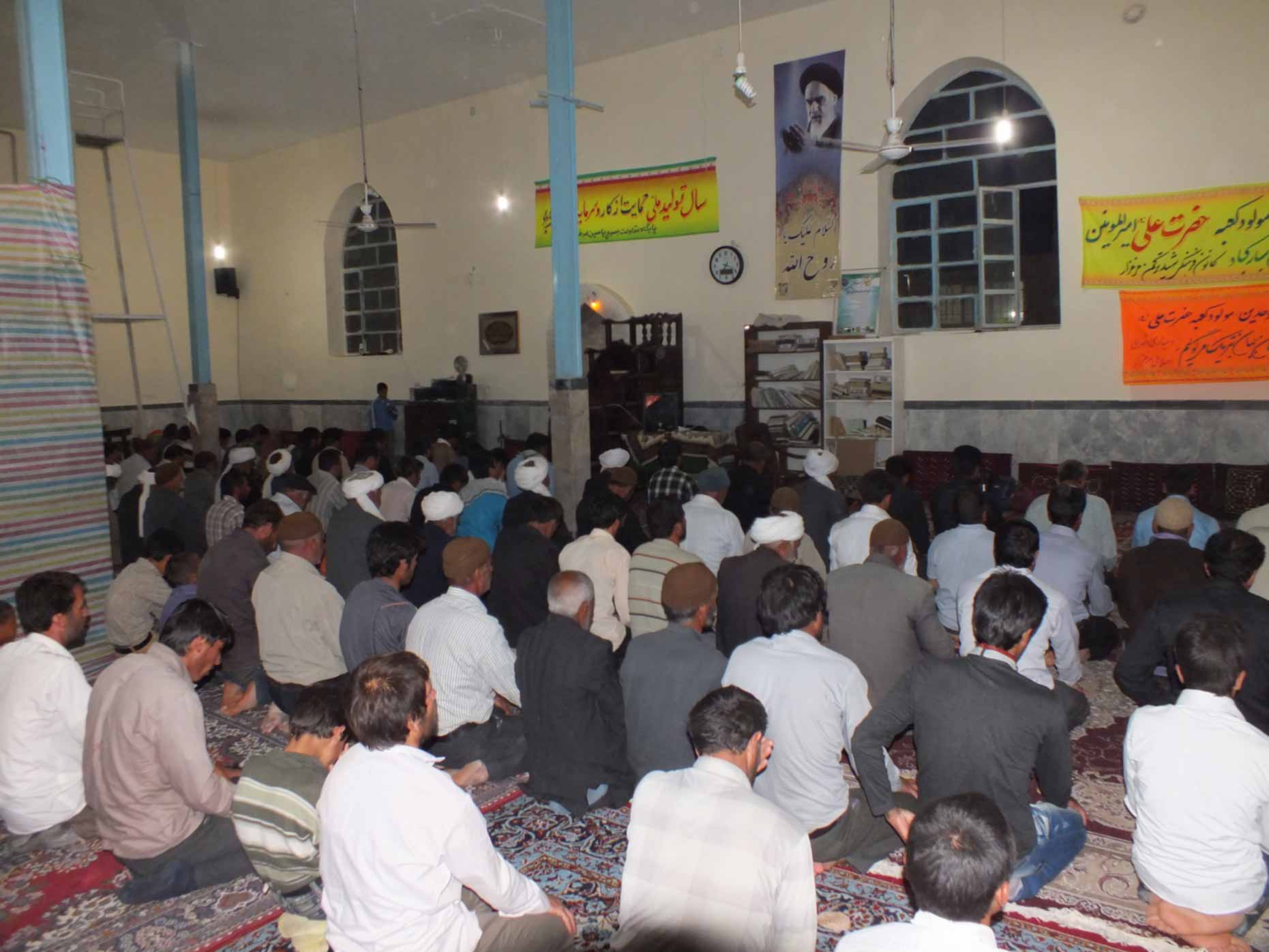 http://s3.picofile.com/file/7406127632/etekaf1.jpg