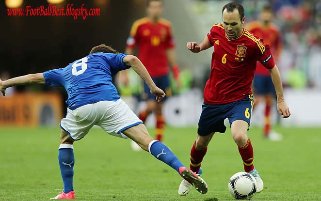 http://s3.picofile.com/file/7406721826/Spain_1_1_Italy_Goals_FootBallBest.jpg