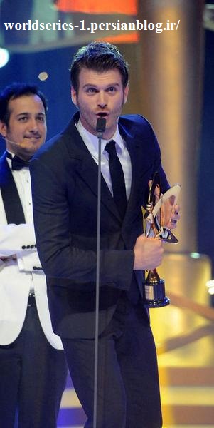 http://s3.picofile.com/file/7410349351/539991_461034237241418_2123205832_n.jpg