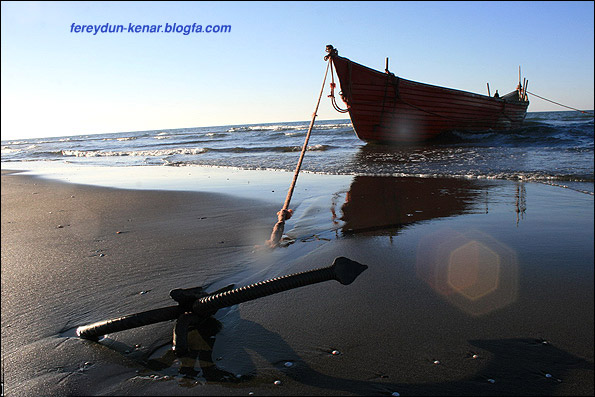 http://s3.picofile.com/file/7411380856/mahigiran.jpg
