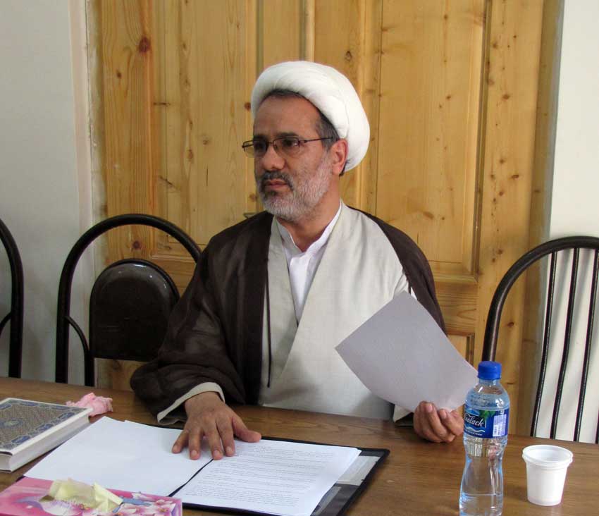 دكتر حيدر باقري اصل  در نشست تبيين ابعاد حقوقي منع کاربرد سلاح هاي شيميائي و ميکروبي در خانه ستارخان