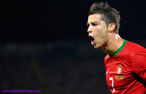http://s3.picofile.com/file/7463542147/Ronaldo_Best_Of_Euro_2012_FootBallBest.jpg