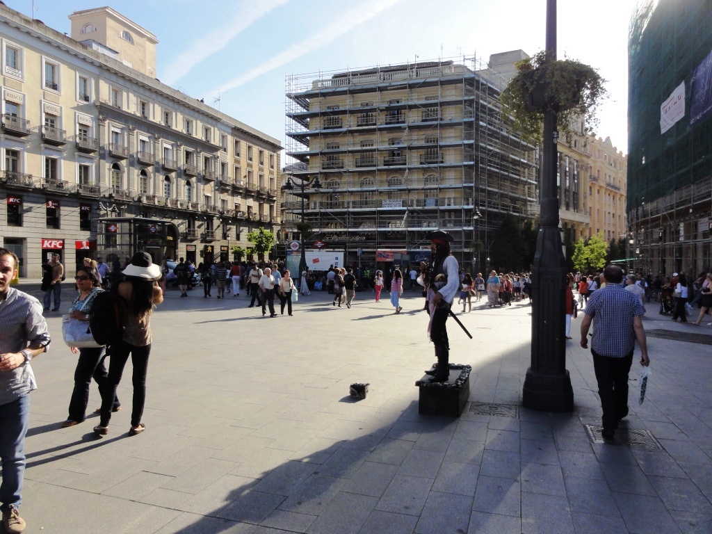 http://s3.picofile.com/file/7491597632/009.jpg