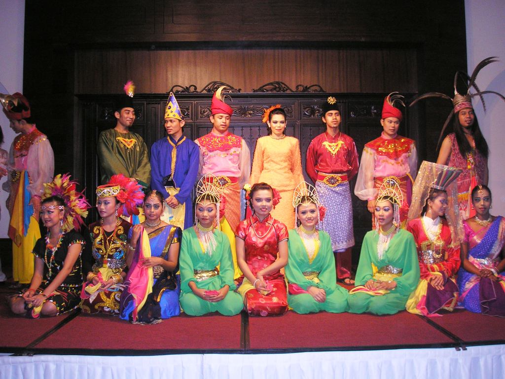http://s3.picofile.com/file/7494098602/P1020780_Copy.jpg