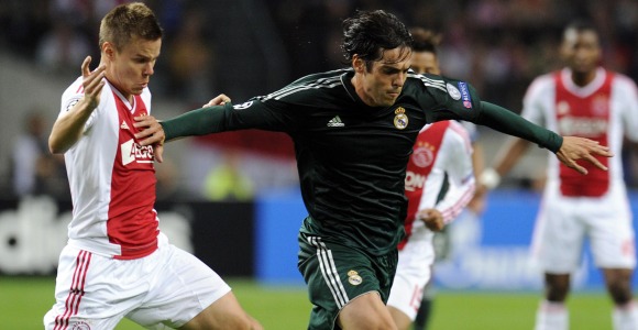 http://s3.picofile.com/file/7519058602/Kaka_ajax_2012_reuters.jpg