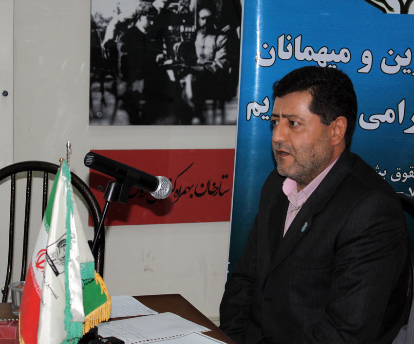 میر احمد غفاری دادستان انتظامی سردفتران و دفتریاران آذربایجان شرقی در نشست آشنايي و بررسي مشكلات حقوقي مربوط به ثبت اسناد و املاک در ايران