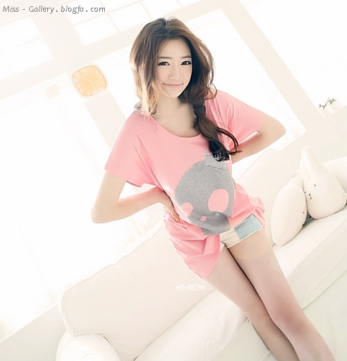 http://s3.picofile.com/file/7524687846/miss_Gallery_1_.png