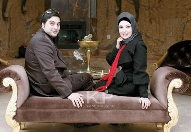 عکس جدید نیوشا ضیغمی و همسرش