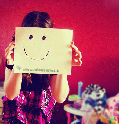 یادم باشد بگویمت…دیگر از آن لبخندهآ آن هم ناگهآنی ،نثآر چشمهای…بیقرآرم نکنی،،،دلـــــــــــــــــــم طاقت این همه عاشقی را ندارد…