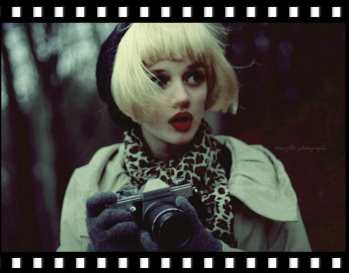 http://s3.picofile.com/file/7577359351/CAMERA_CMATHEME_6_.jpg