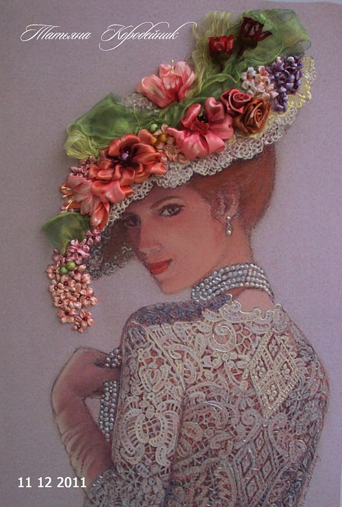 بانویی با کلاه