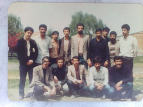 http://s3.picofile.com/file/7637733866/12_11_91_12_.jpg