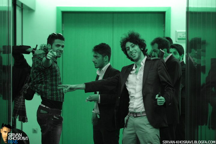 http://s3.picofile.com/file/7643131933/011111222.jpg