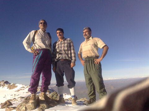 http://s3.picofile.com/file/7645954622/Image1256.jpg