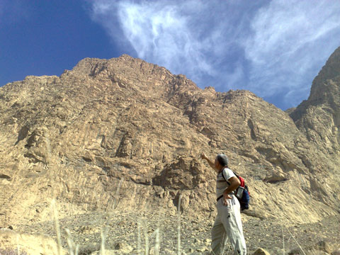 http://s3.picofile.com/file/7663009244/Image1469.jpg