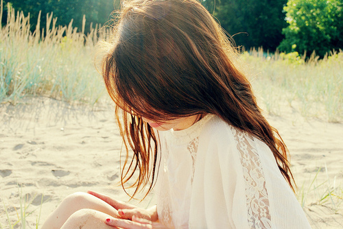 http://s3.picofile.com/file/7671547953/alone_forever_alone_girl_sad_sun_Favim_com_72466.jpg