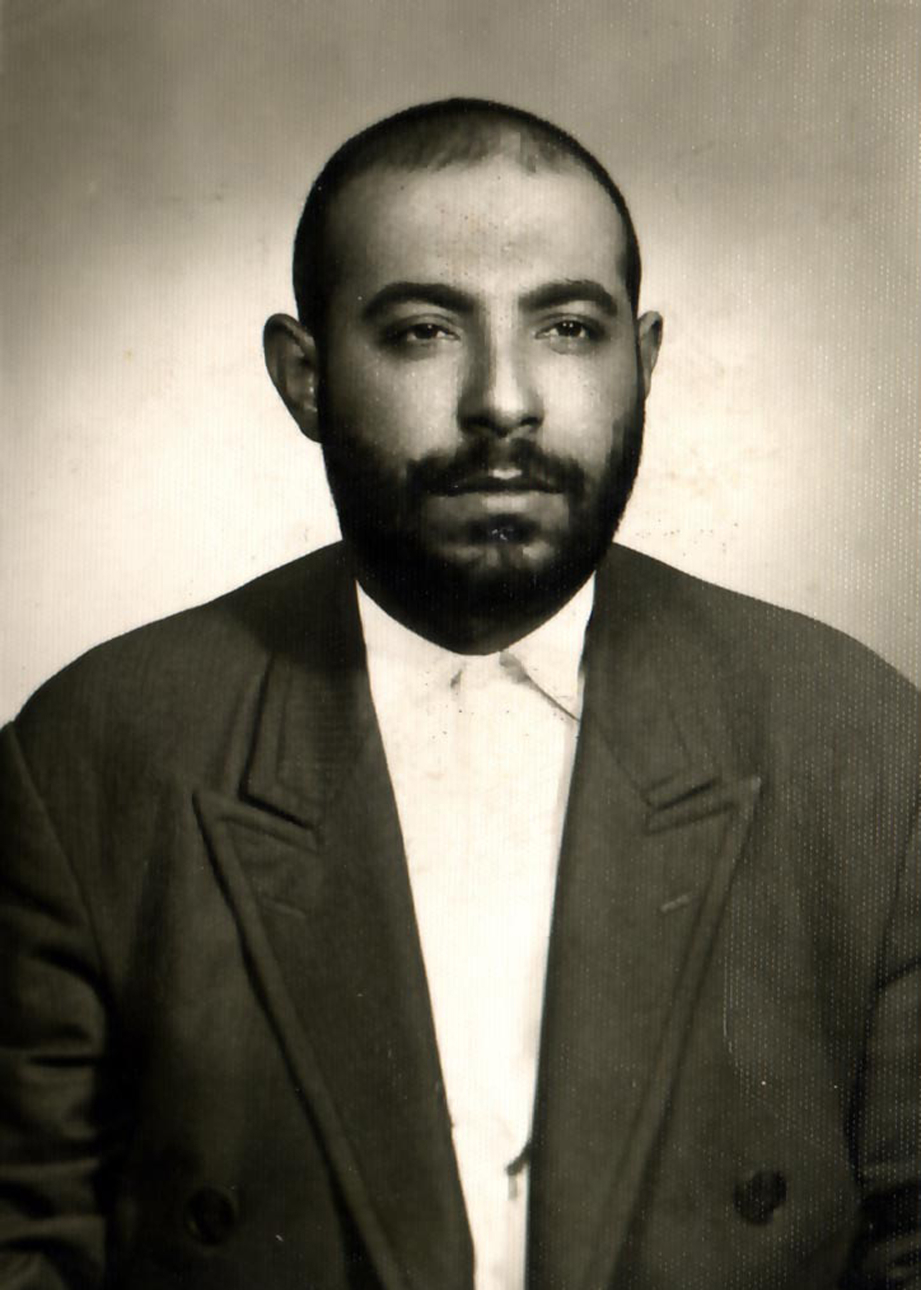 منبع: راسخون