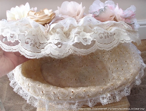 تور و پارچه و گل