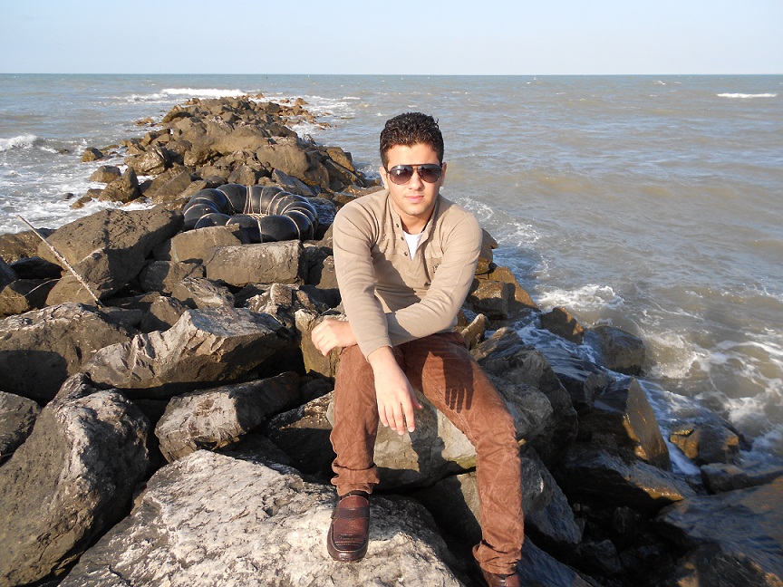 http://s3.picofile.com/file/7724361284/17_018.jpg