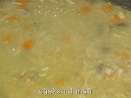 سوپ مرغ و قارچ