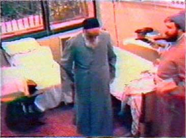امام در بیمارستان -1 