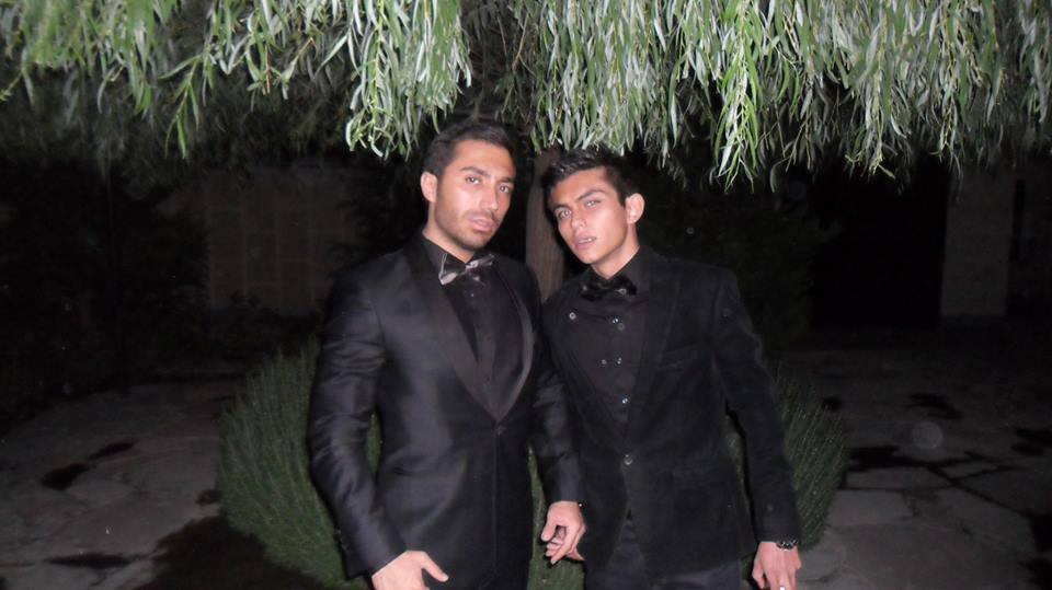 http://s3.picofile.com/file/7968615585/90397596288431986184.jpg