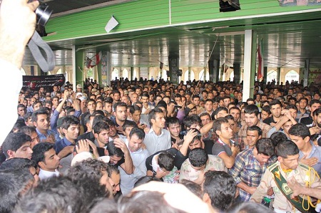 تشییع پیکر شهید پژمان شاهونوند