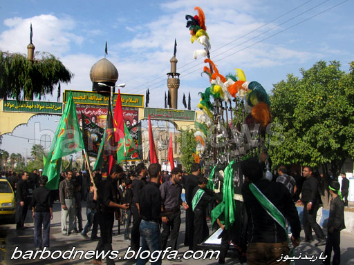 http://s3.picofile.com/file/8100468492/ashoura12.jpg