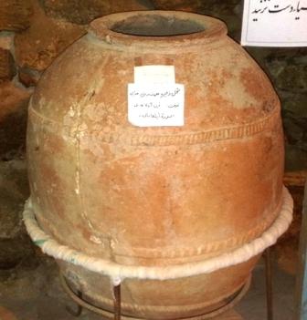 ظرف_نگهداری_غذا_دوره_ایلخانیان(مکشوف_تخت_سلیمان_تکاب)