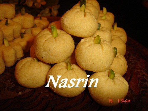 http://s3.picofile.com/file/8188330718/DSC07899.jpg