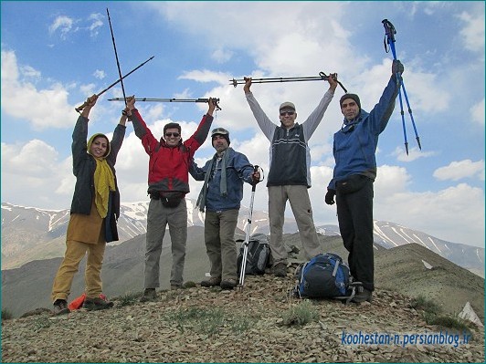 گروه نشاط زندگی - قله چشمه نار
