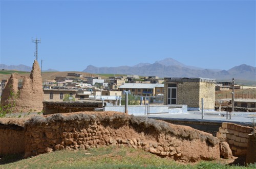 بنا های مشهد کاوه روستای مشهد کاوه