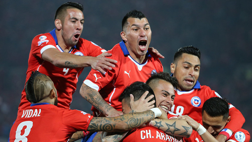شیلی 5-0 بولیوی؛ صعود میزبان به عنوان تیم نخست با جشنواره گل