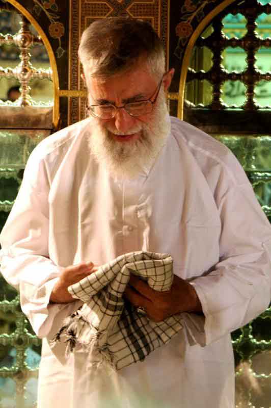 زندگینامه مقام معظم رهبری(مدظله العالی)