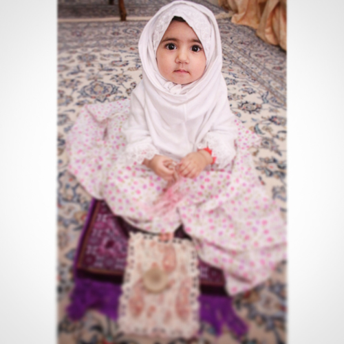 ماه رمضان ماه میهمانی خدا مبارک! خانوم کوچولو چادری با حجاب محجبه دختر دوستداشتنی من حلما سجاده نماز