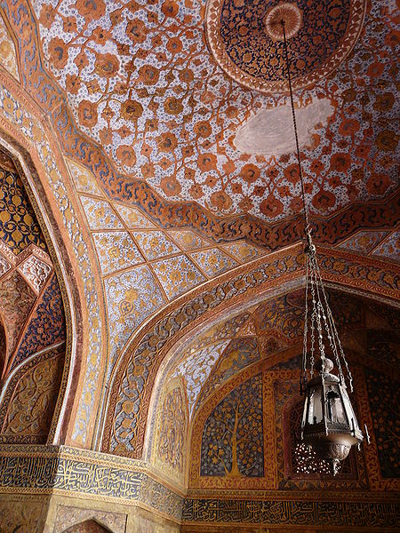 http://s3.picofile.com/file/8196300350/11Tomb_ceiling_detail_Tomb_of_Akbar_the_Great_Sikandra_Agra.jpg