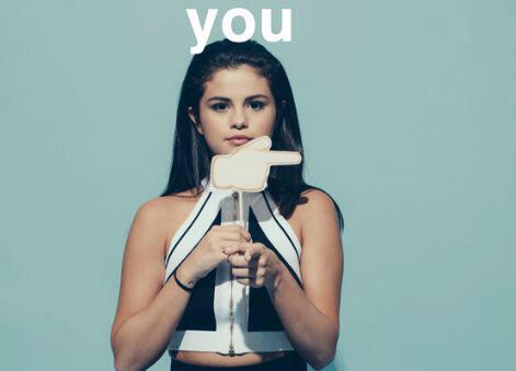 عکس های تازه منتشر شده از سلنا در iHeartRadio عکس های تازه منتشر شده از سلنا در iHeartRadio