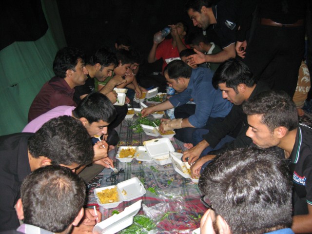 http://s3.picofile.com/file/8199011234/IMG_0149_640x480.jpg