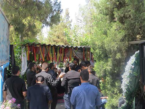 عکس های بچه های هیئت زوارالحسین(ع) در مراسم گرامیداشت شهید محمد علی دولت آبادی، بهشت زهرا(س))