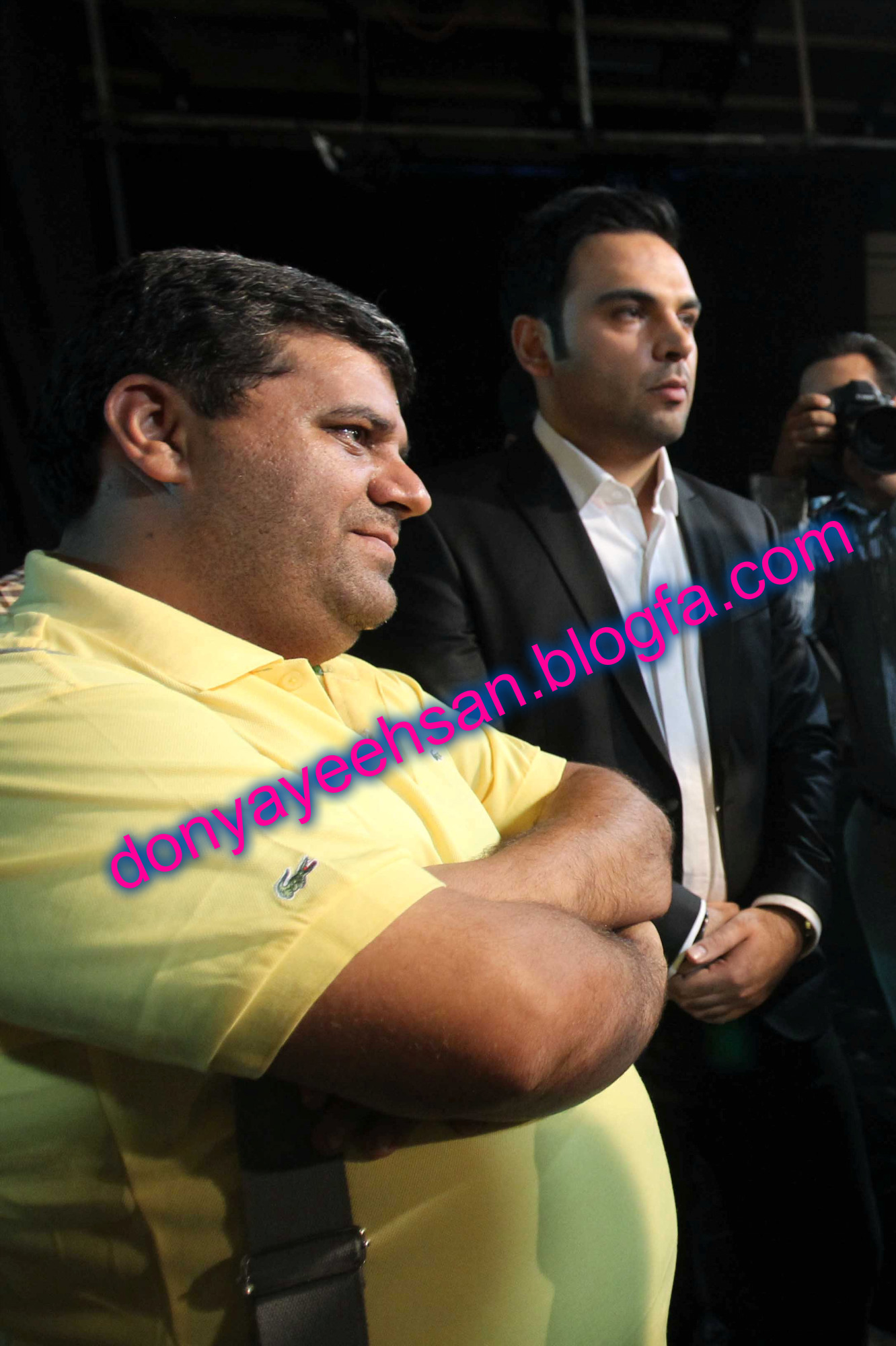 http://s3.picofile.com/file/8199859450/pizap_com14368141953281.jpg