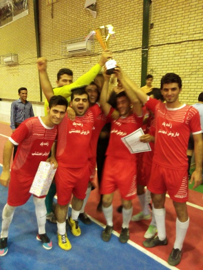 http://s3.picofile.com/file/8200570718/IMG_20150717_WA0095.jpg
