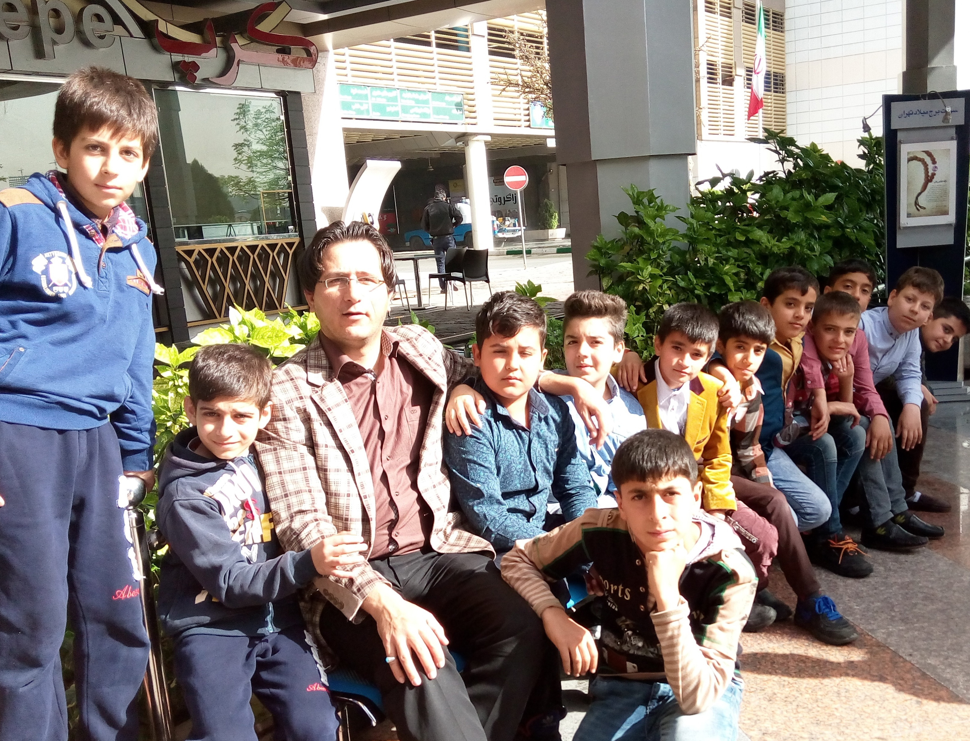 http://s3.picofile.com/file/8200914426/IMG_20150421_092502.jpg