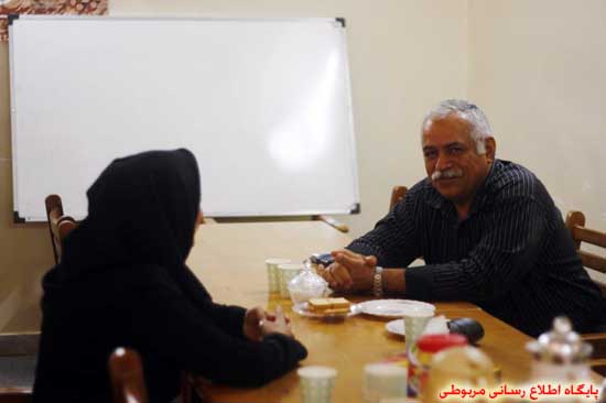 http://s3.picofile.com/file/8201163126/NESHASTE_EIDANEH_5_.jpg