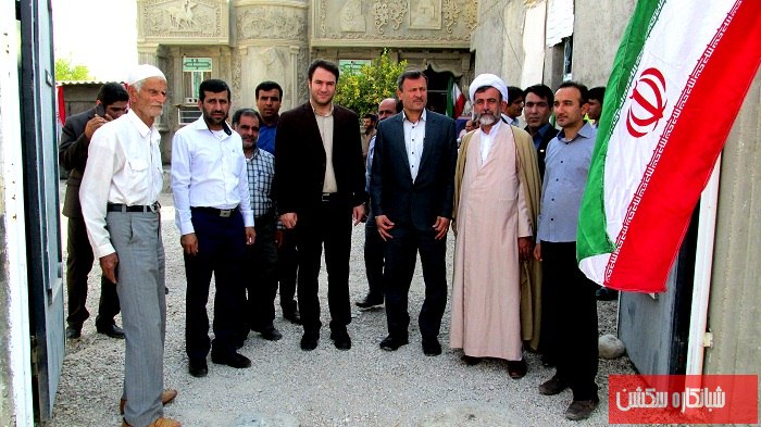 http://s3.picofile.com/file/8202959626/IMG_2494_800x600_.jpg